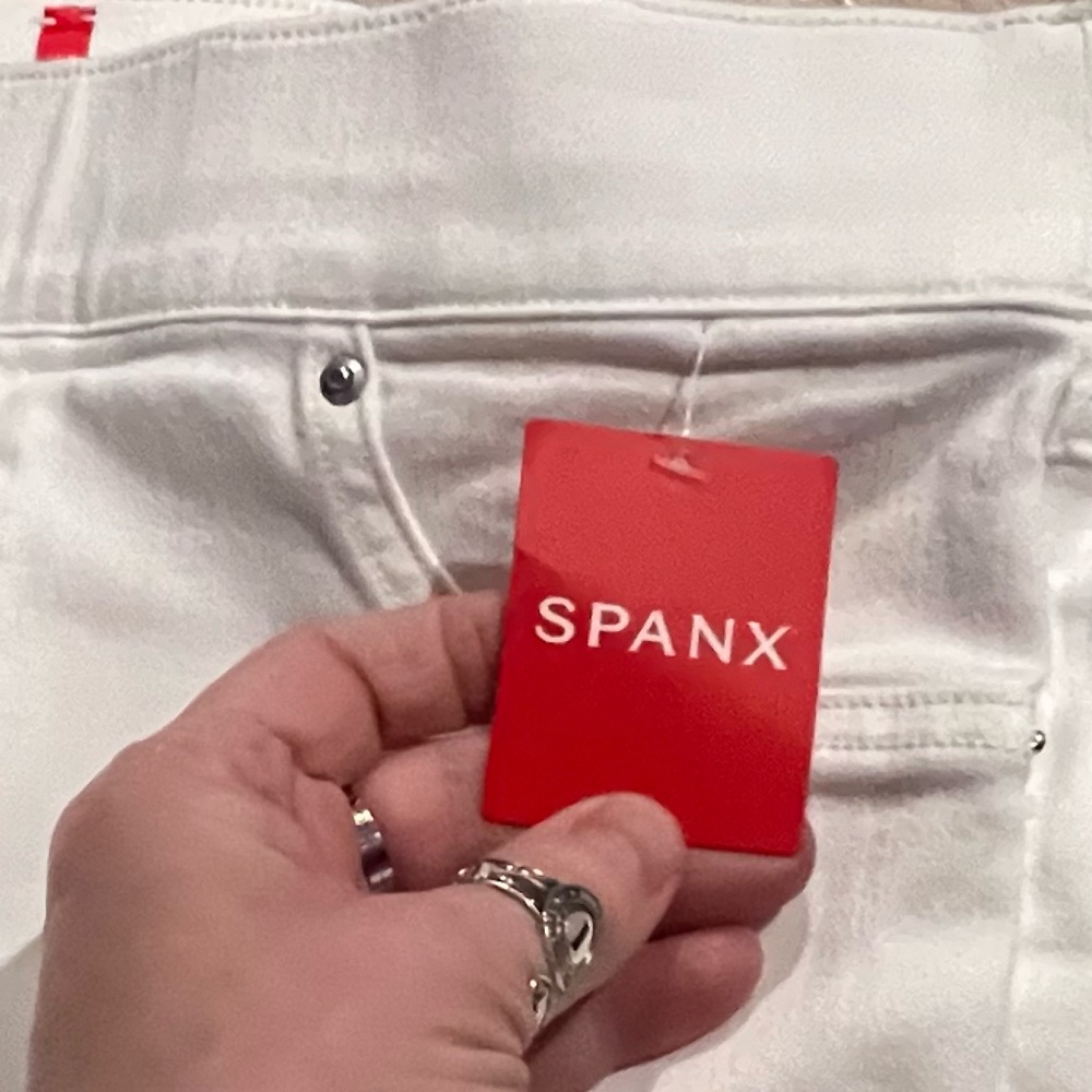 Spanx Size Large - Picture 3 of 6